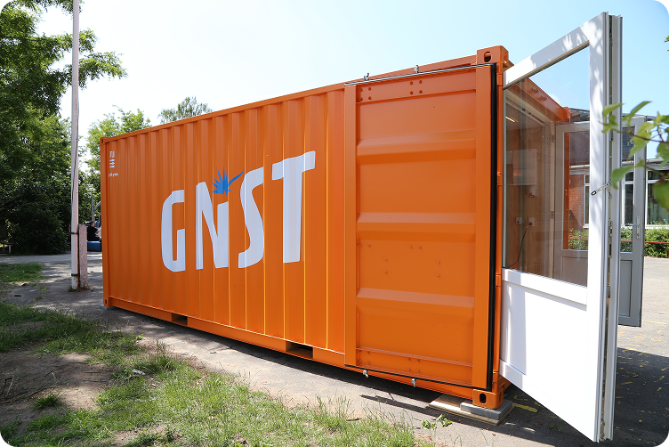 gnist_container_open_door